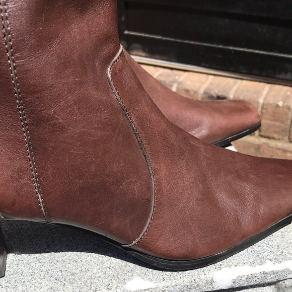 🚨B2G1 ANNE KLEIN Brown Heeled Boots - Picture 9 of 12